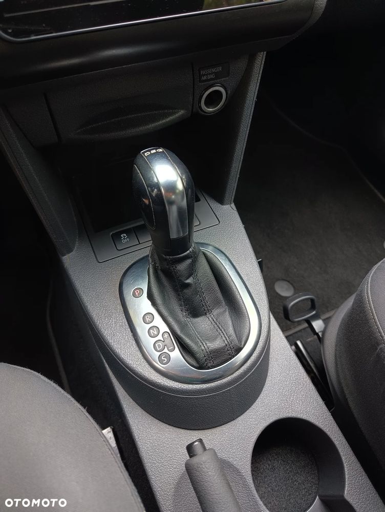 Volkswagen Caddy 1.6 (5-Si.) DSG Edition 30 - 23