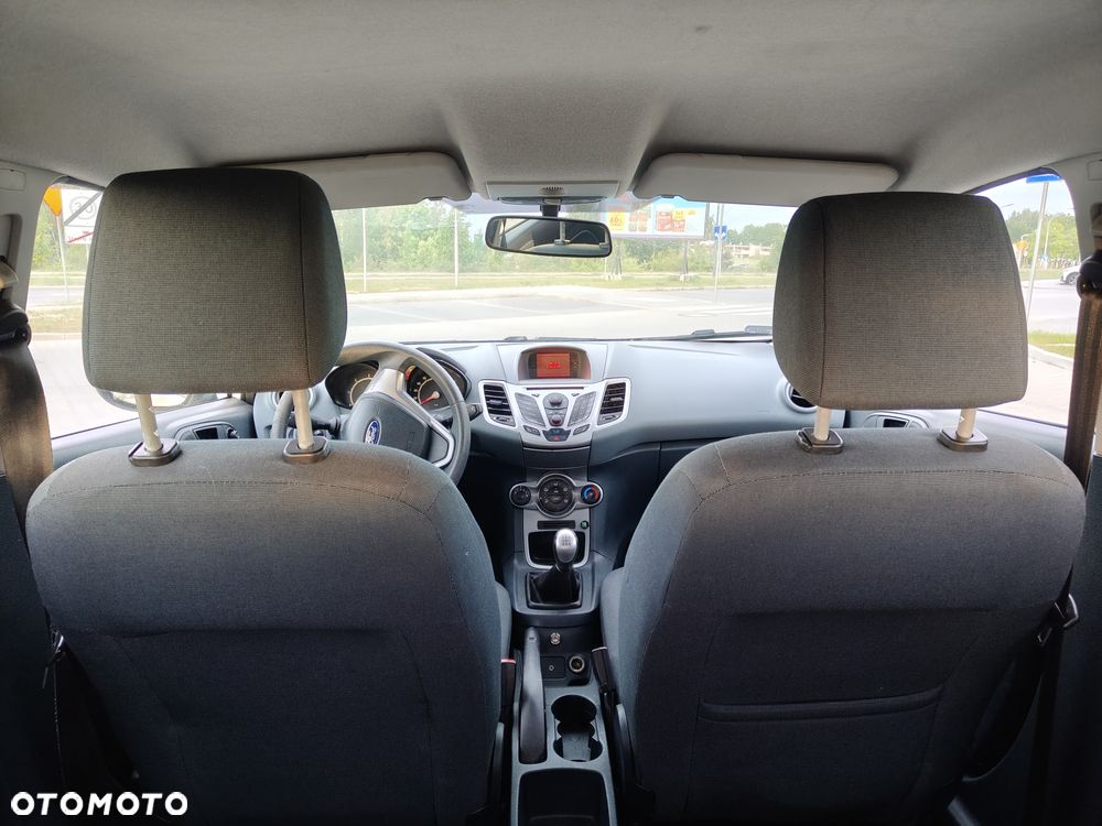 Ford Fiesta 1.4 TDCi Ambiente - 16