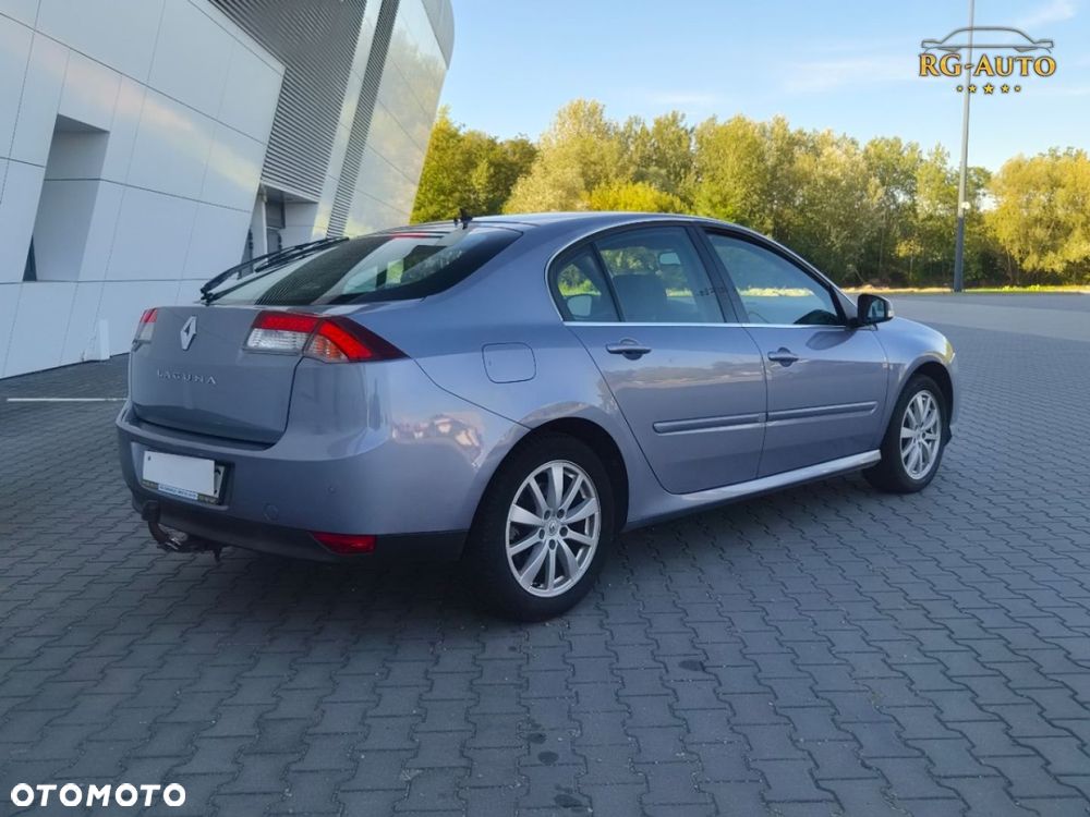 Renault Laguna - 11