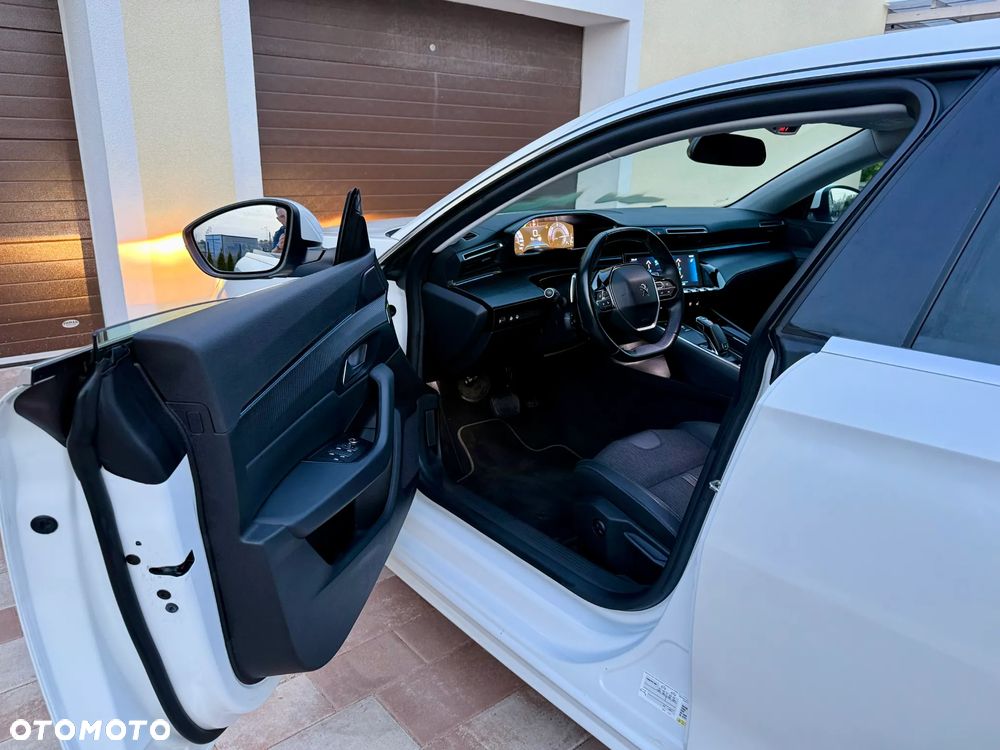 Peugeot 508 BlueHDi 130 EAT8 Allure - 37