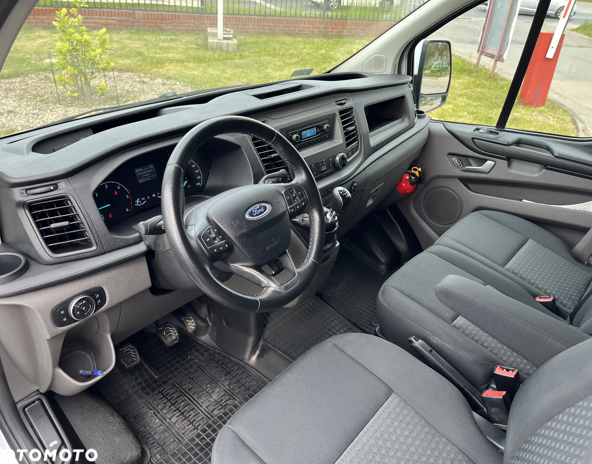 Ford Transit Custom - 13