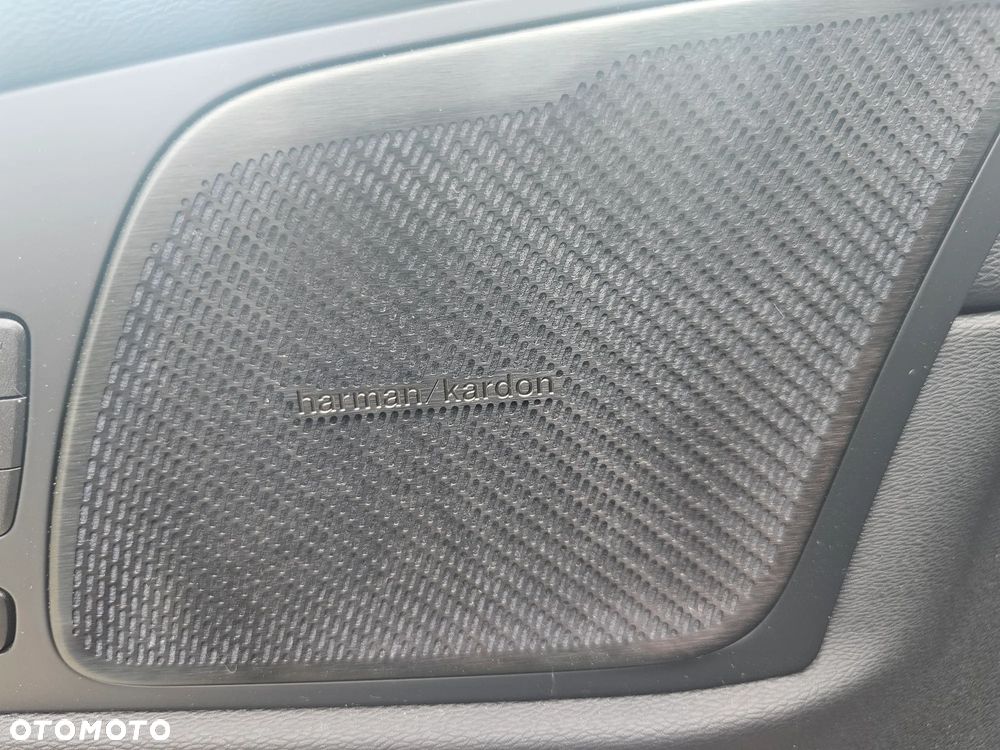 Volvo XC 60 B5 B AWD Geartronic Momentum Pro - 22