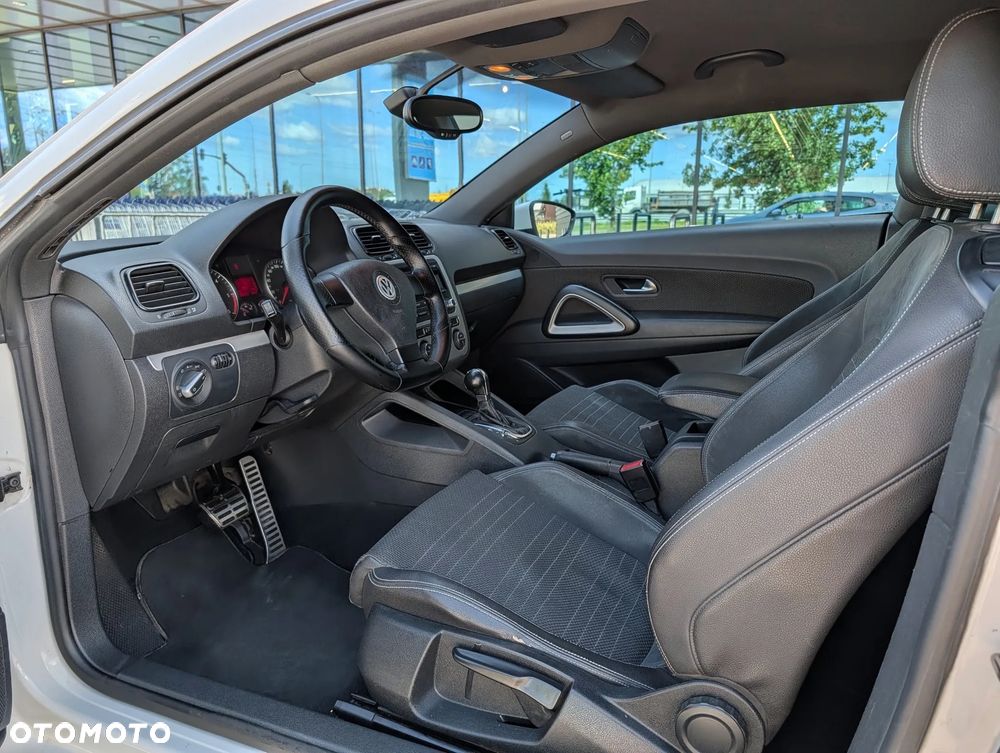 Volkswagen Scirocco 2.0 TDI DSG Edition - 12