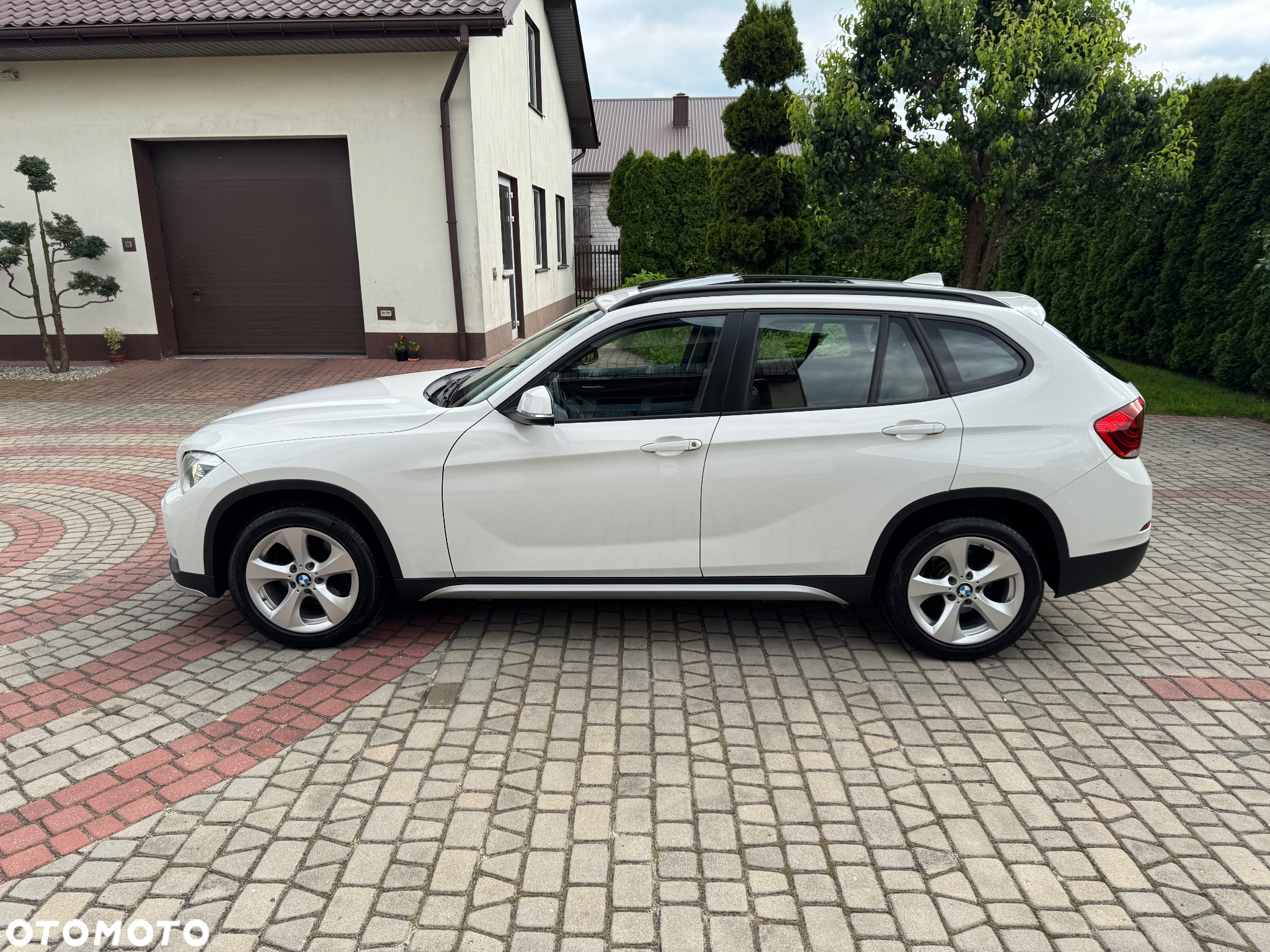 BMW X1 sDrive20d EfficientDynamics - 2