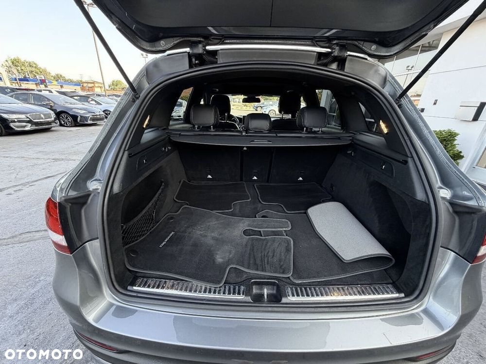 Mercedes-Benz GLC 300 4Matic 9G-TRONIC - 14