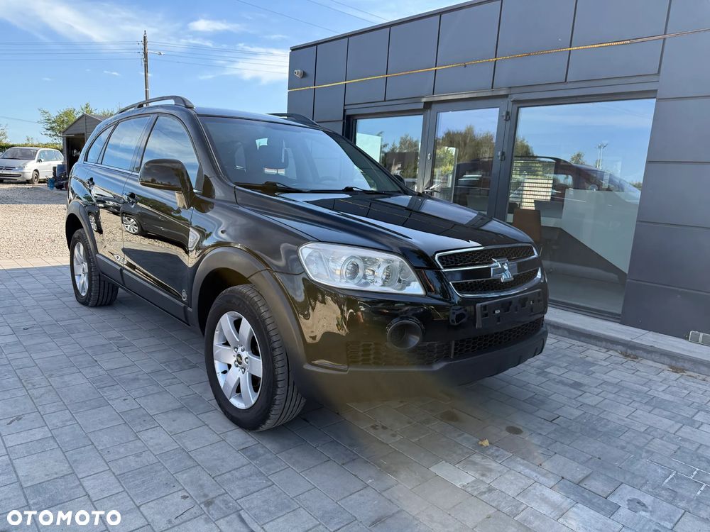 Chevrolet Captiva 2.4 2WD 7 Sitzer LS Family Edition - 7