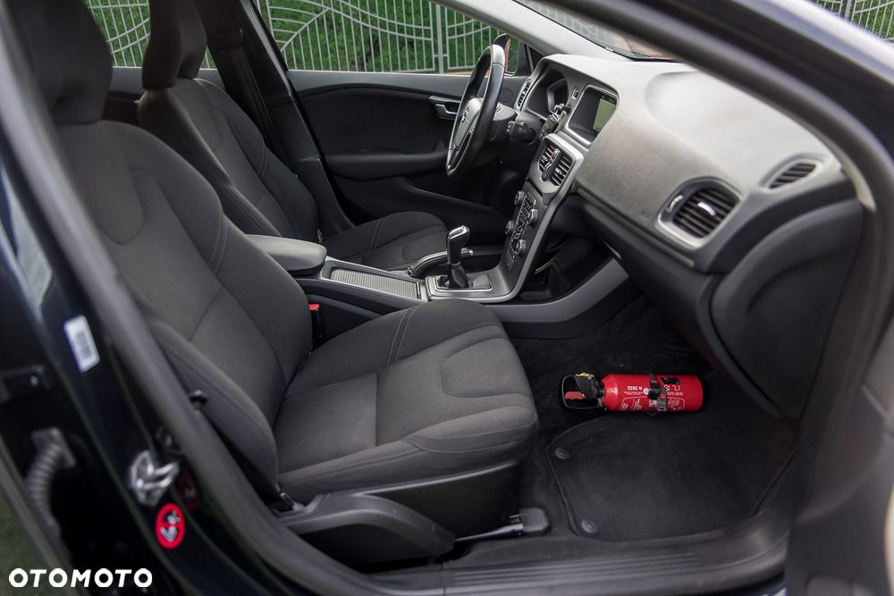 Volvo V40 D2 Drive-E Kinetic - 27