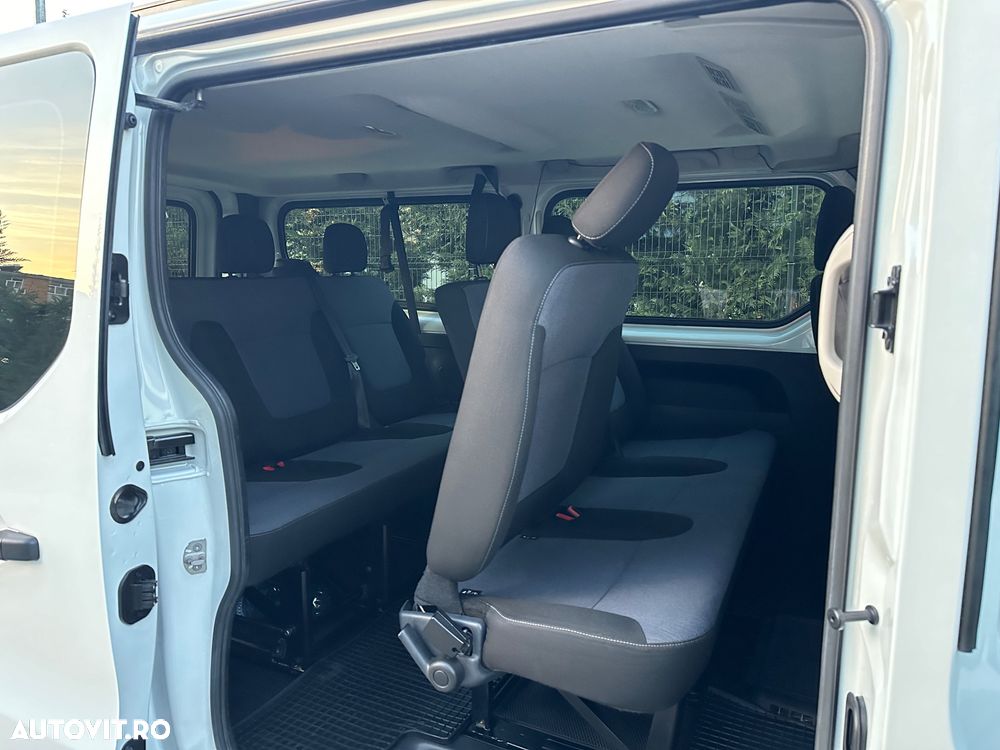 Opel Vivaro - 16