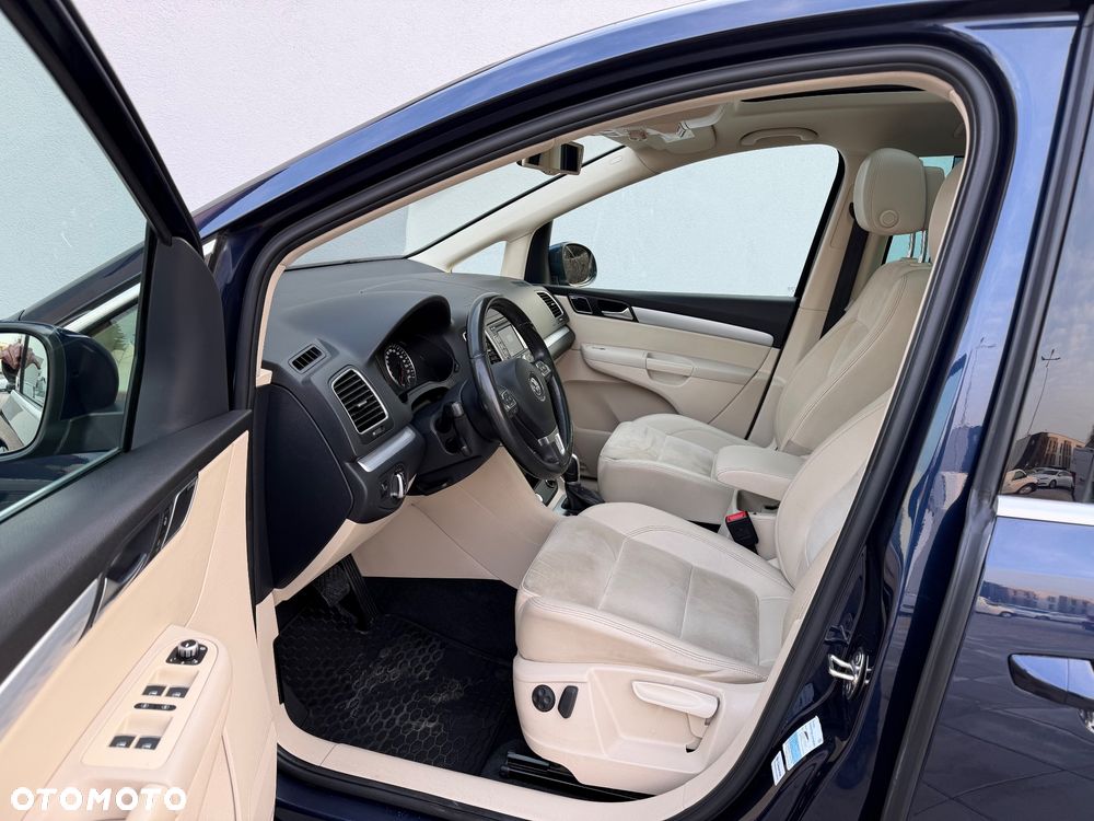 Volkswagen Sharan 2.0 TDI Highline DSG - 9