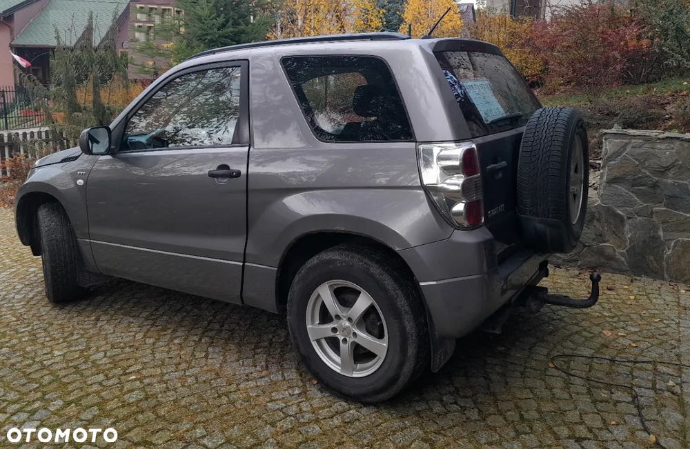 Suzuki Grand Vitara 1.6 - 4