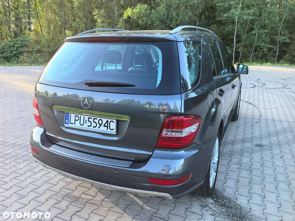 Mercedes-Benz ML - 10