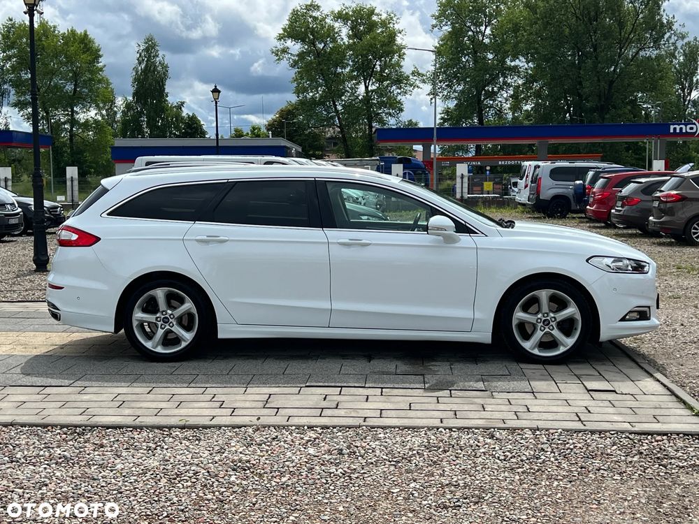 Ford Mondeo SW 2.0 EcoBoost Business Edition - 11