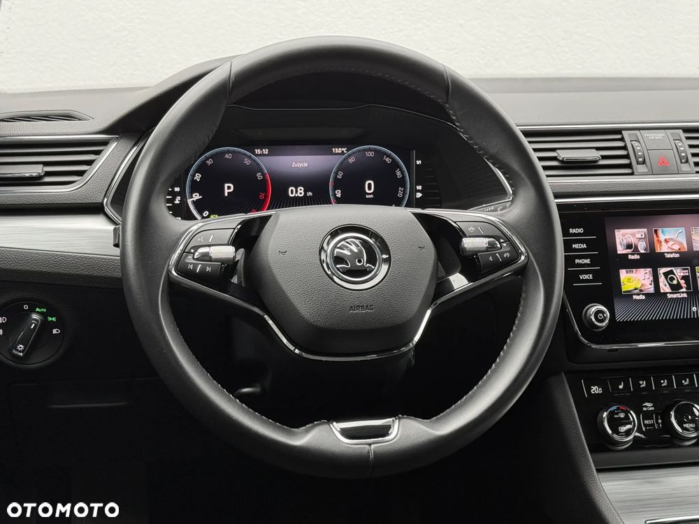 Skoda Superb 1.5 TSI Ambition DSG - 28