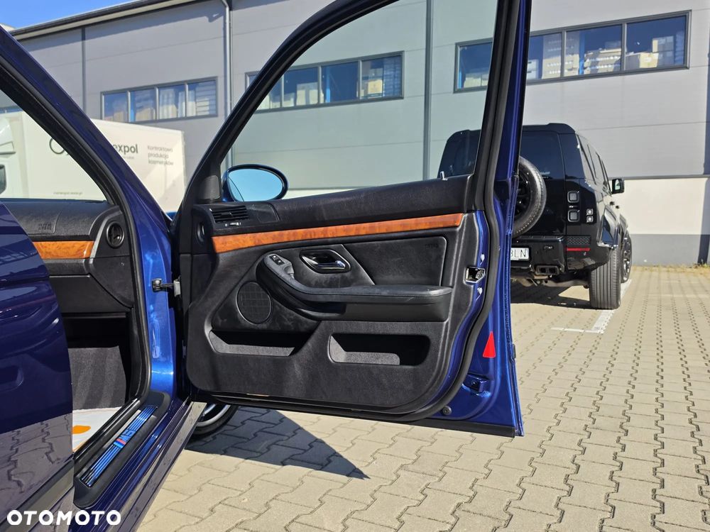 BMW M5 Standard - 26