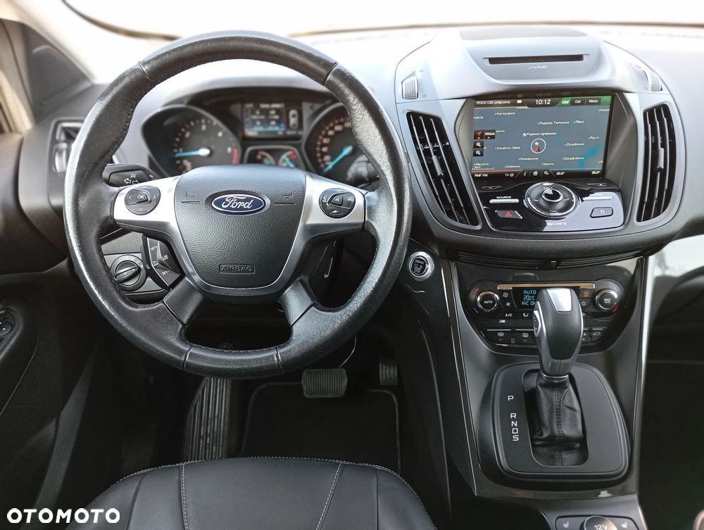 Ford Kuga ver-2-0-tdci-awd-titanium - 16