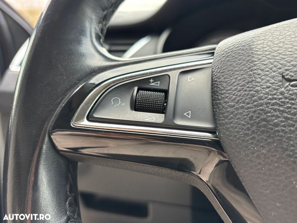 Skoda Octavia 1.6 TDI DSG Ambition - 19