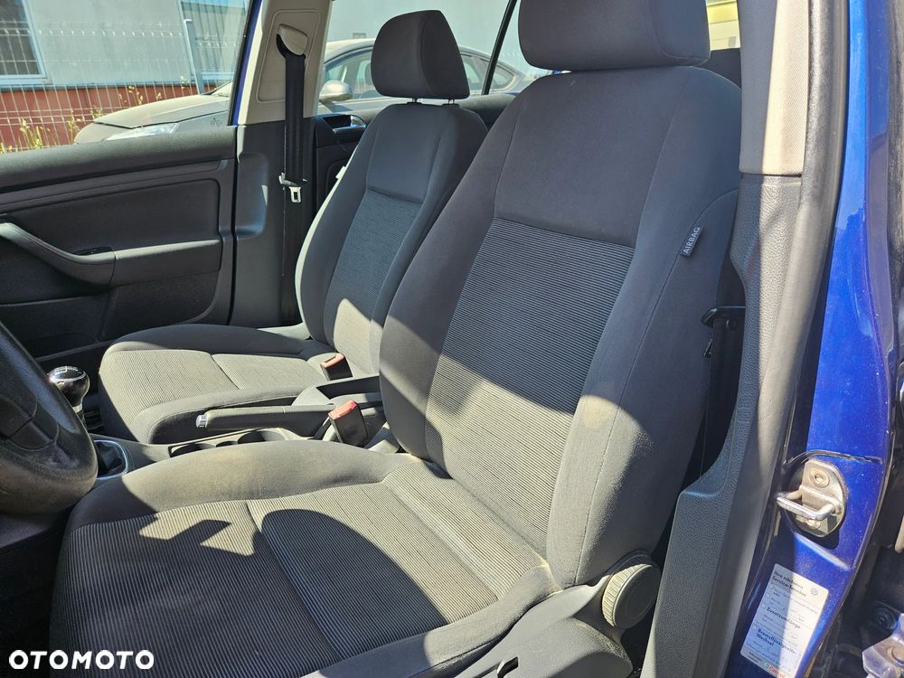 Volkswagen Golf 1.6 Edition - 12
