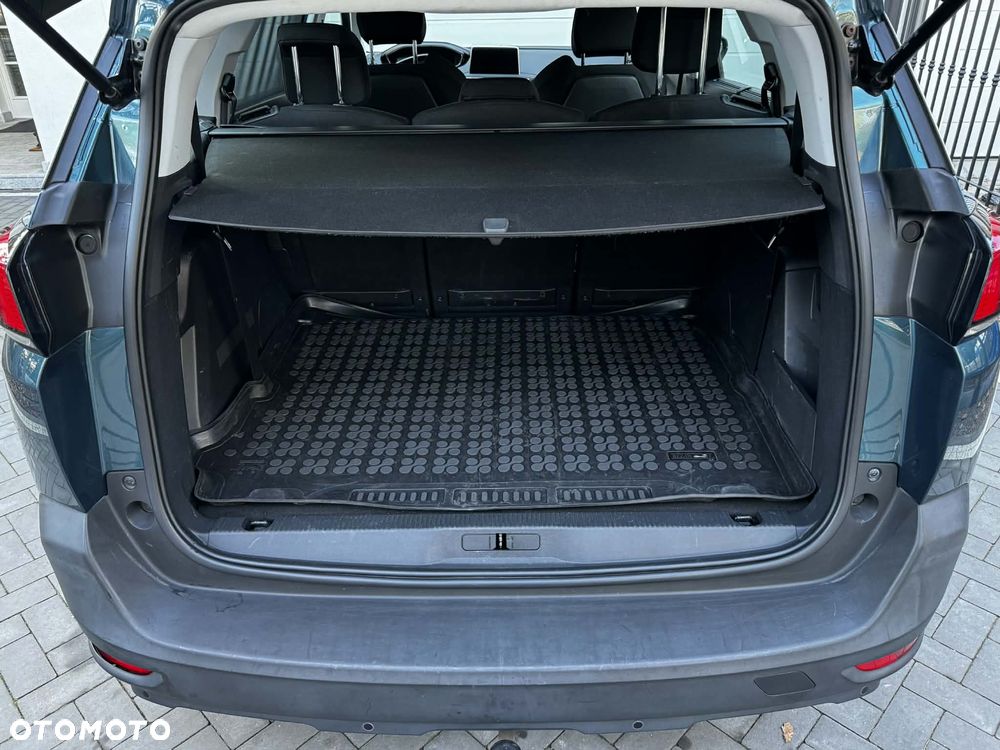 Peugeot 5008 1.6 THP Active S&S EAT6 - 11