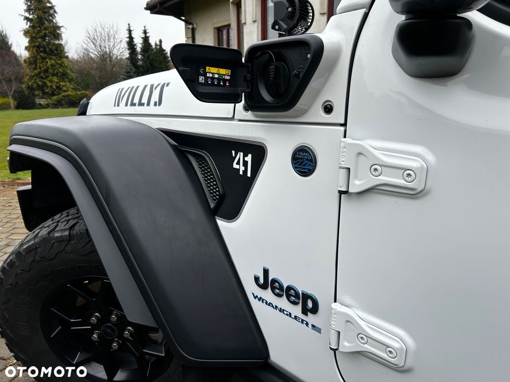 Jeep Wrangler - 5