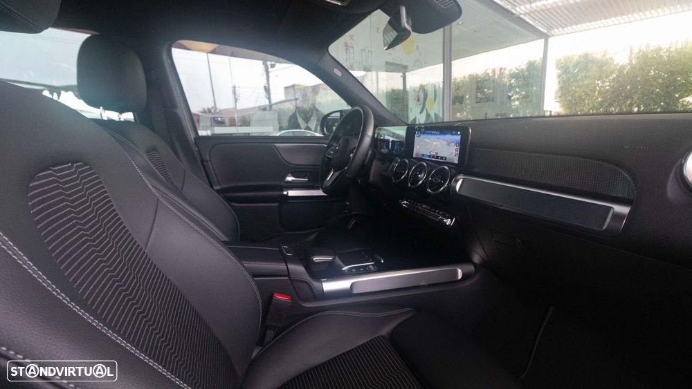 Mercedes-Benz GLB 180 d Progressive - 13