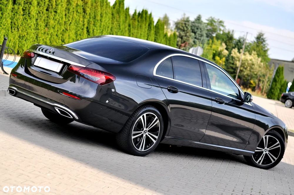 Mercedes-Benz Klasa E 220 d 9G-TRONIC - 6