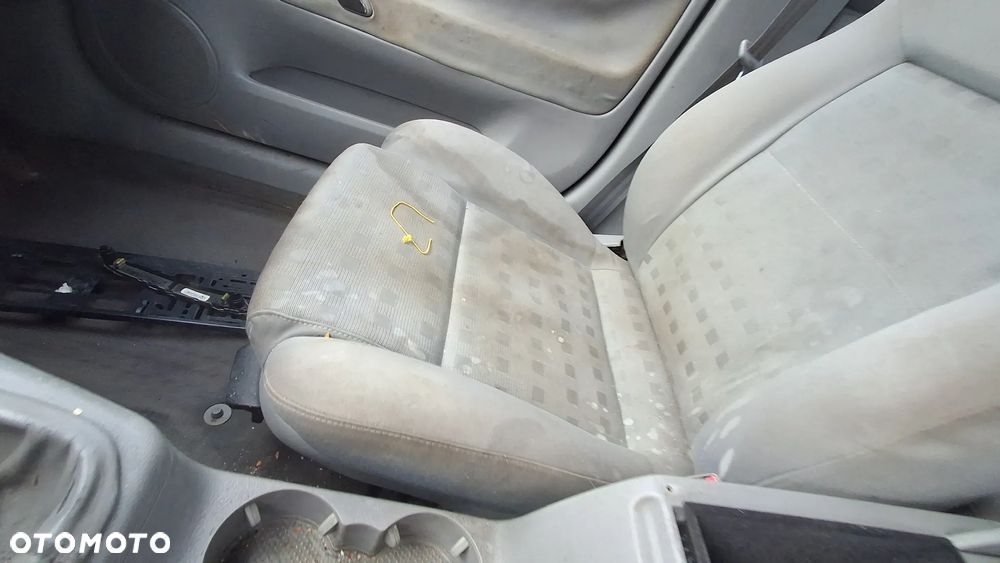 VW PASSAT B5 LIFT FL FOTEL PRAWY PASAŻERA PRZÓD PRZEDNI nr. 52/3 - 2
