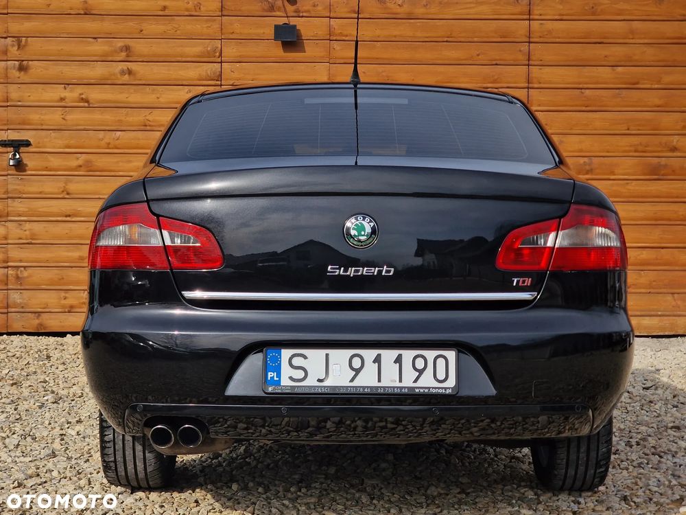 Skoda Superb 2.0 TDI Elegance - 15