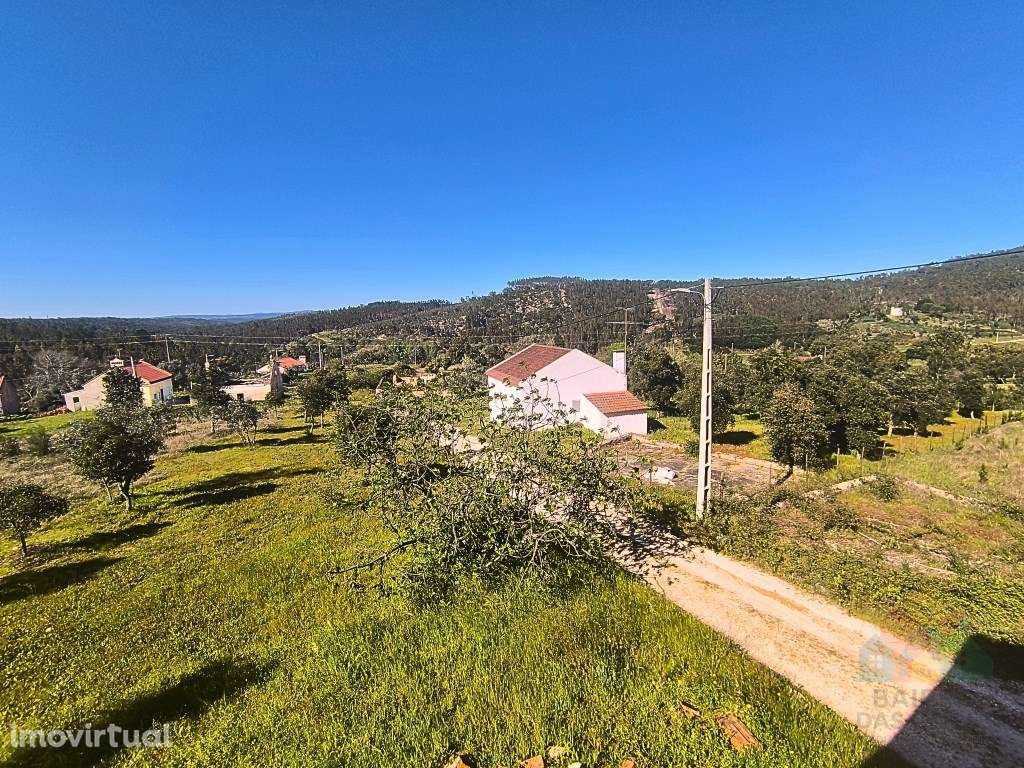 Moradia Isolada com terreno no concelho de Abrantes - Grande imagem: 3/17