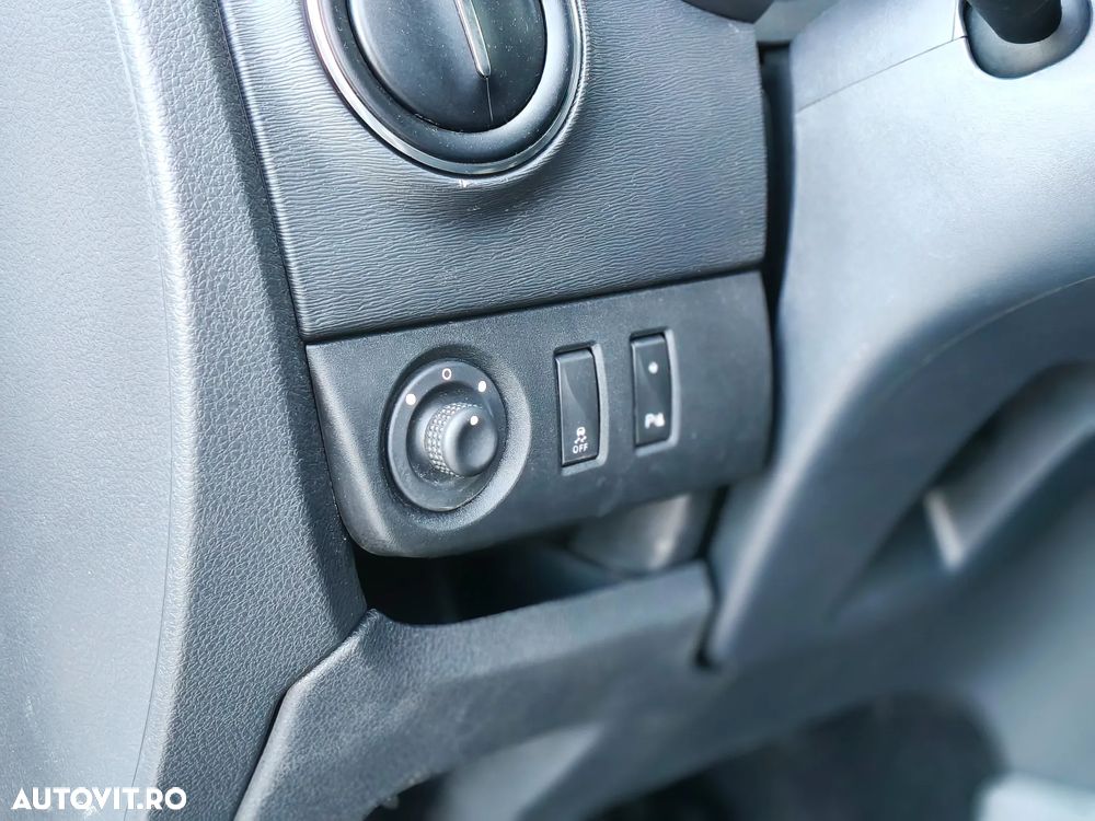 Dacia Dokker TCe 102 GPF Stepway - 24