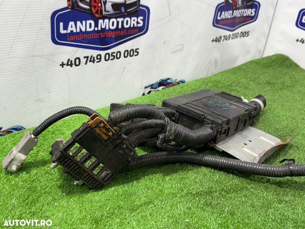 CUTIE PANOU SIGURANTE MODUL RELEU NISSAN JUKE 1.5 DIESEL 2016 COD OEM 7154722330 24382EW70B 2014-2018 - 3