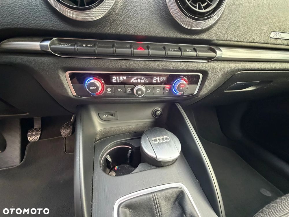 Audi A3 Sportback - 11