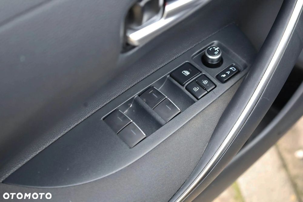 Toyota Corolla 1.8 Hybrid GPF Comfort - 29