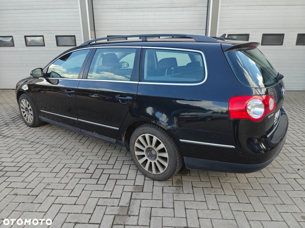 Volkswagen Passat 1.9 TDI Comfortline - 2