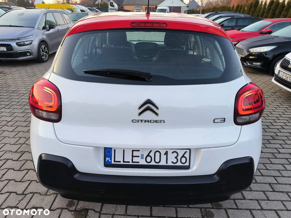 Citroën C3 1.2 PureTech Shine - 22