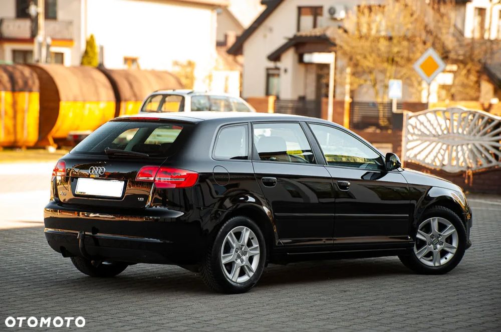 Audi A3 Sportback 1.6 Attraction - 14