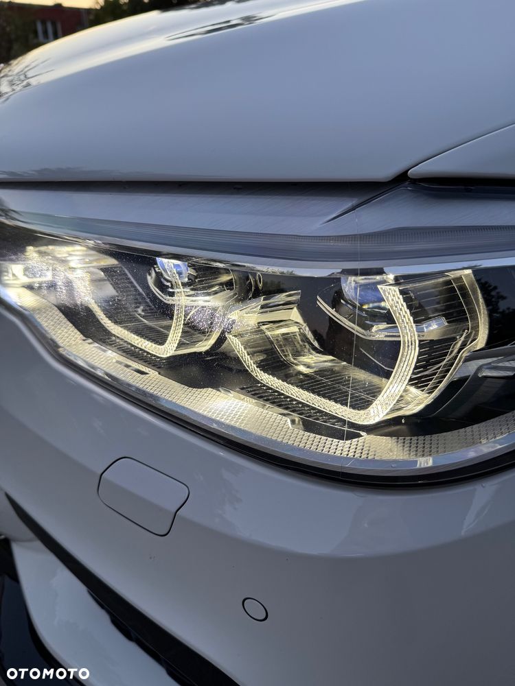 BMW Seria 5 520d Efficient Dynamics M Sport sport - 4
