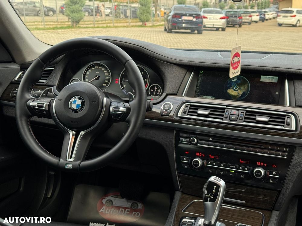 BMW Seria 7 - 11