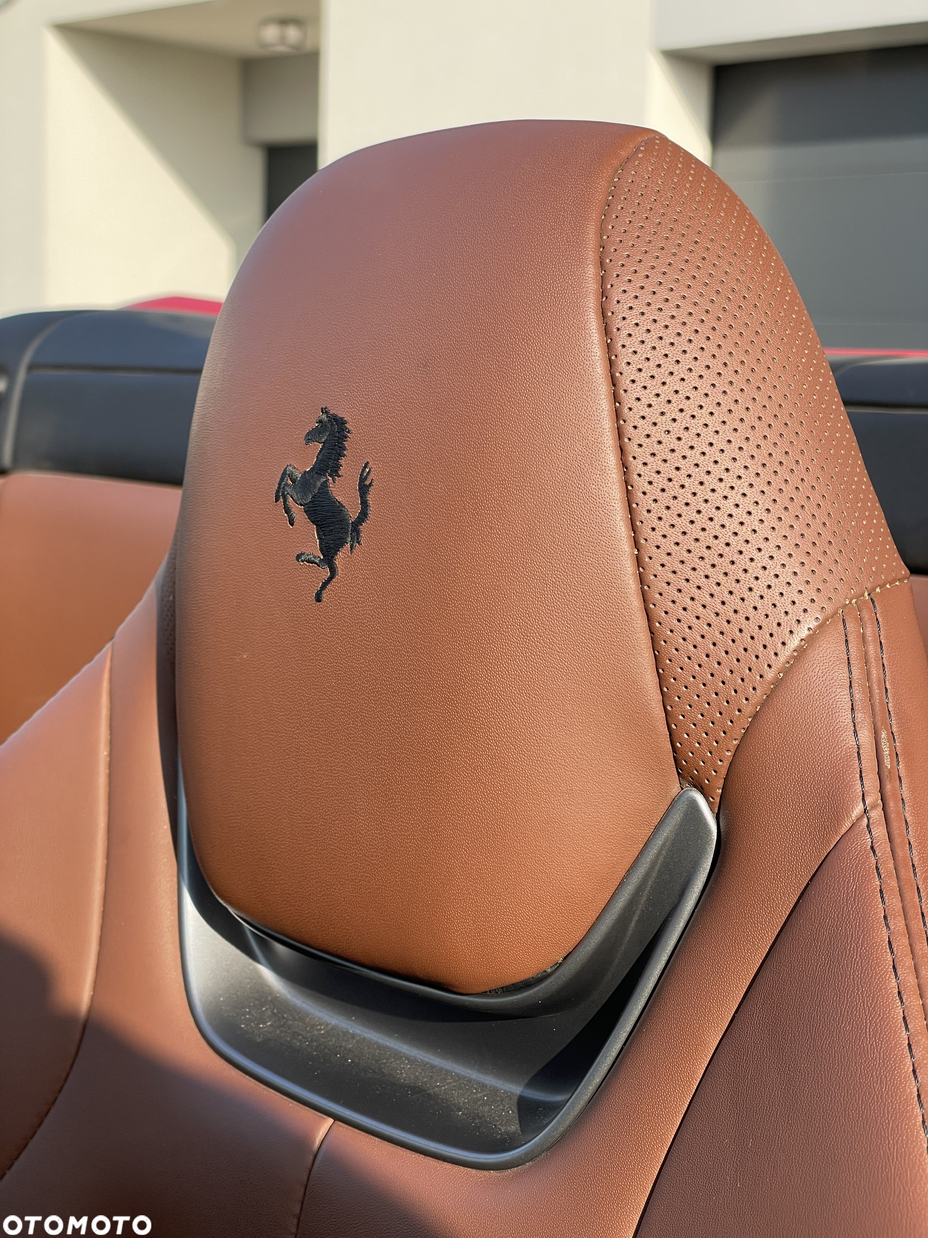 Ferrari Portofino - 10