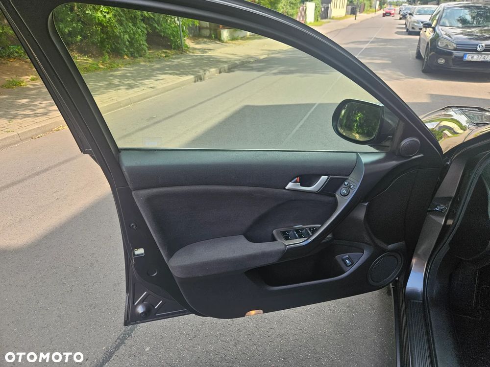 Honda Accord 2.0 Elegance Advantage - 6