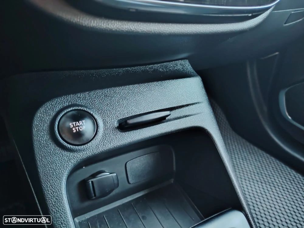 Renault Captur 0.9 TCE Exclusive - 23