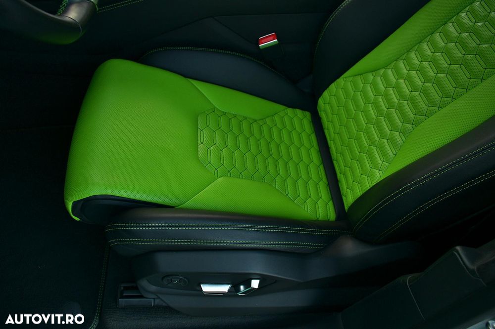 Lamborghini URUS Standard - 22