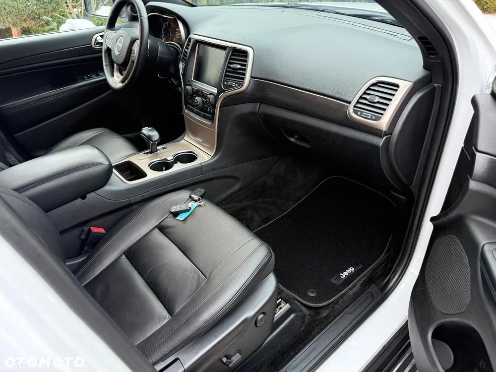 Jeep Grand Cherokee 3.6 V6 Overland - 18