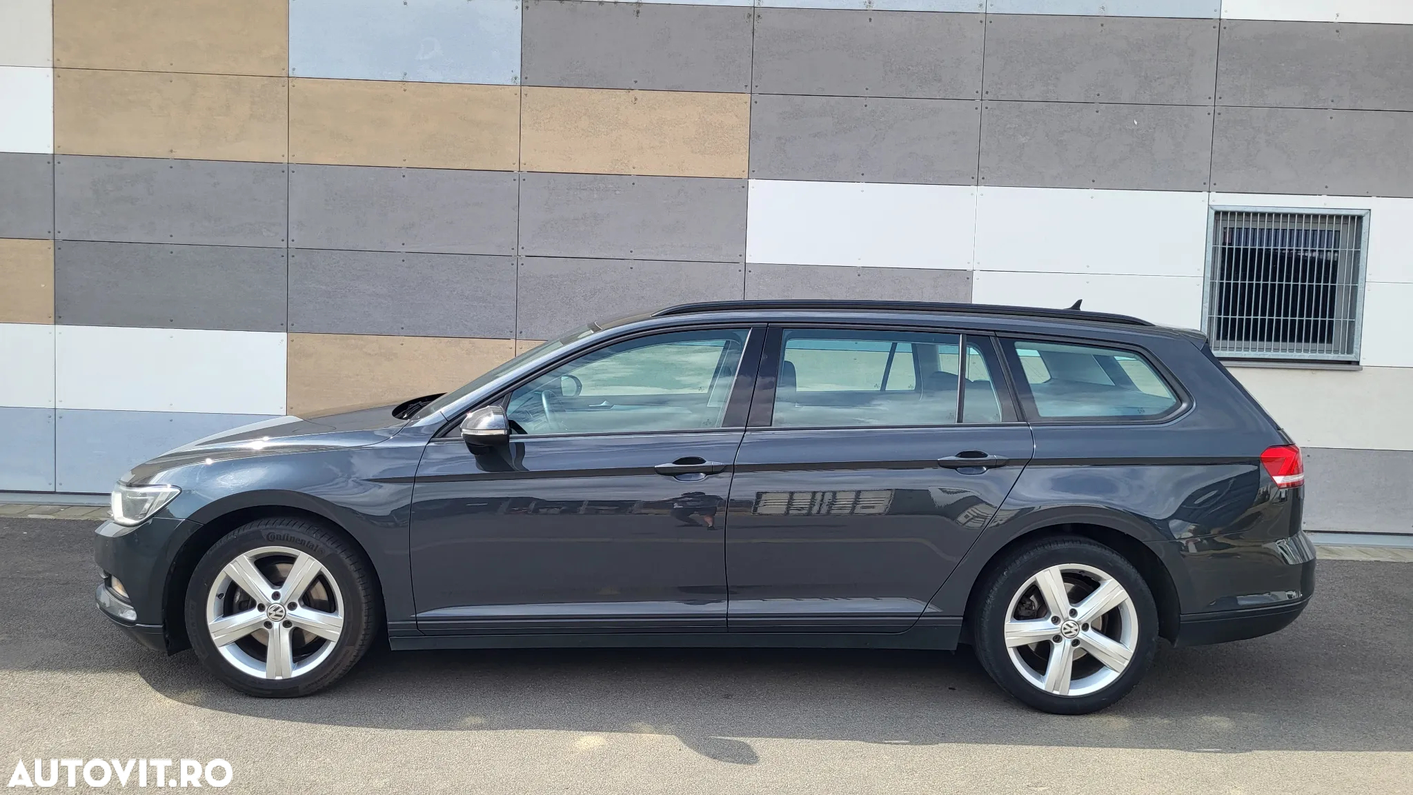 Volkswagen Passat Variant 2.0 TDI (BlueMotion Technology) Comfortline - 17