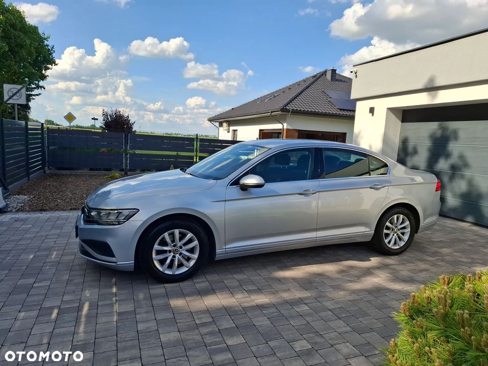 Volkswagen Passat 2.0 TDI EVO Elegance - 3