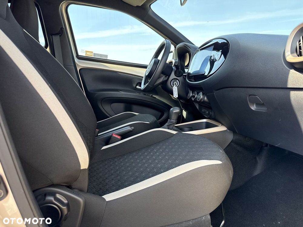 Toyota Aygo X 1.0 VVT-i Style CVT - 9