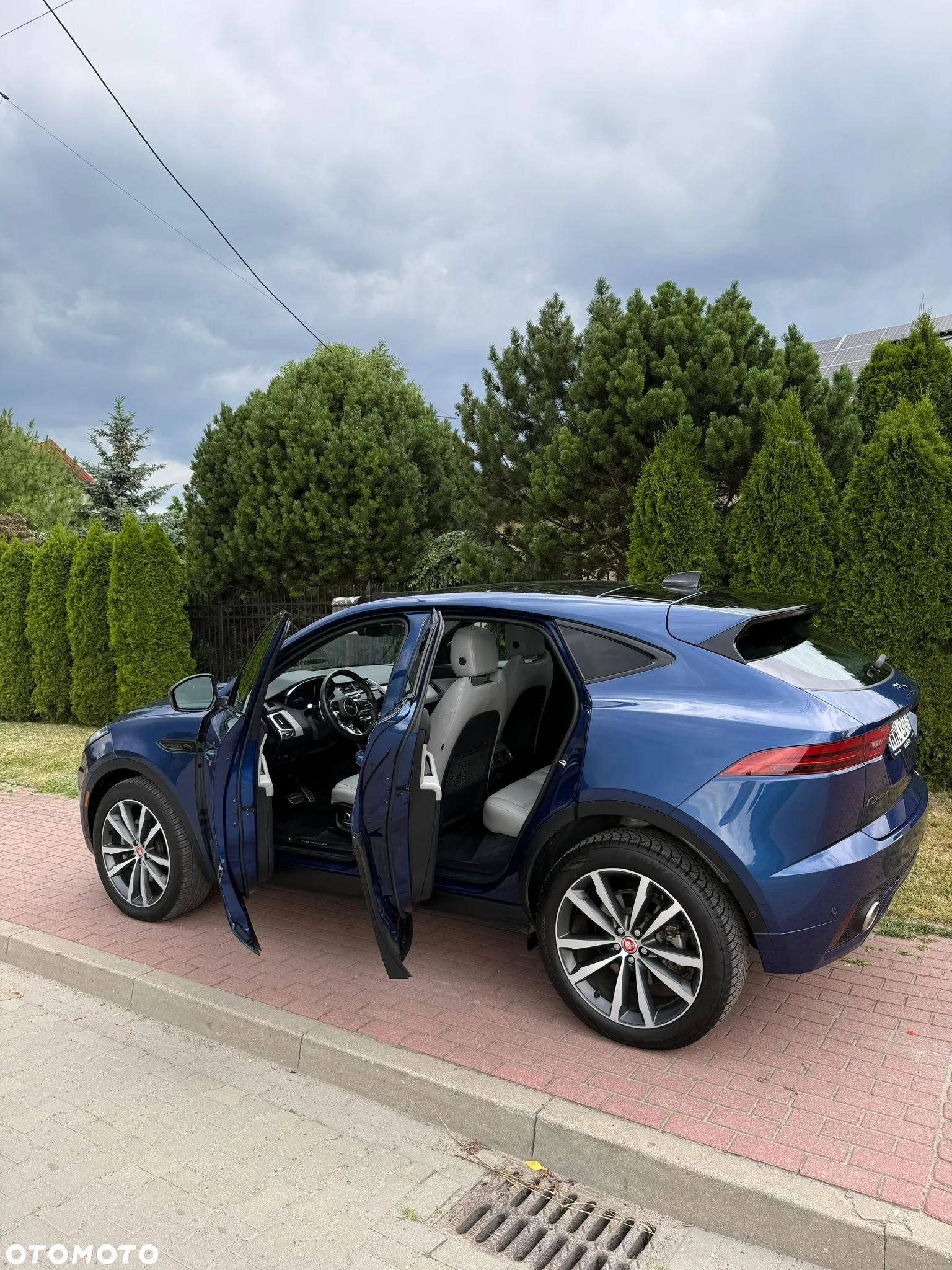 Jaguar E-Pace P300 AWD Sport - 4