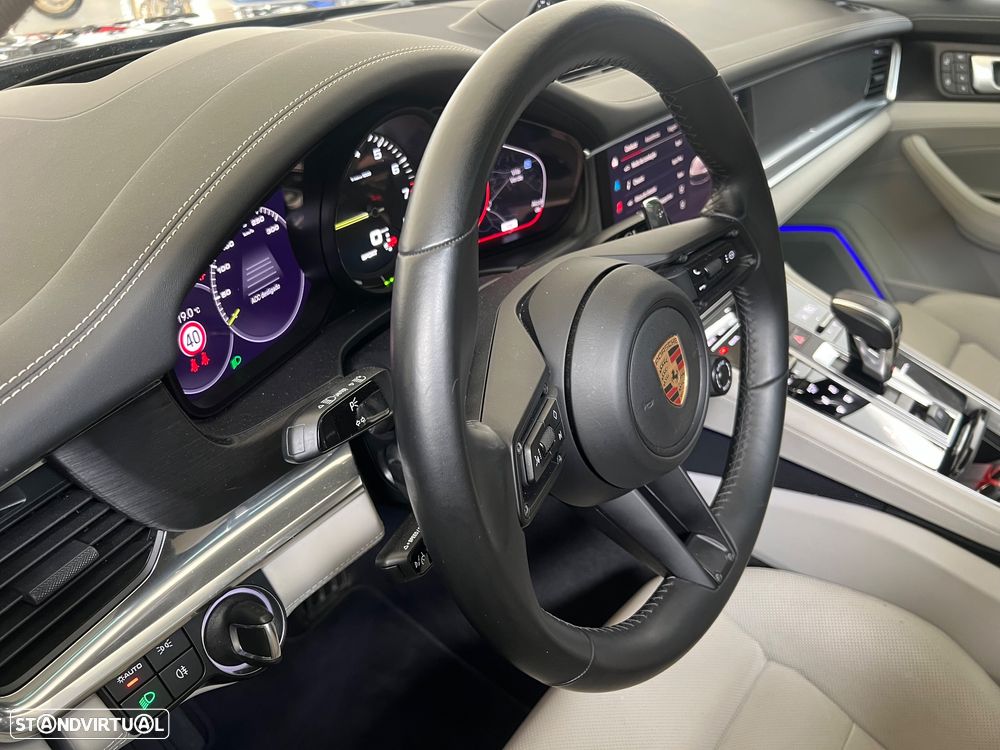 Porsche Panamera 4 E-Hybrid Platinum Edition - 6