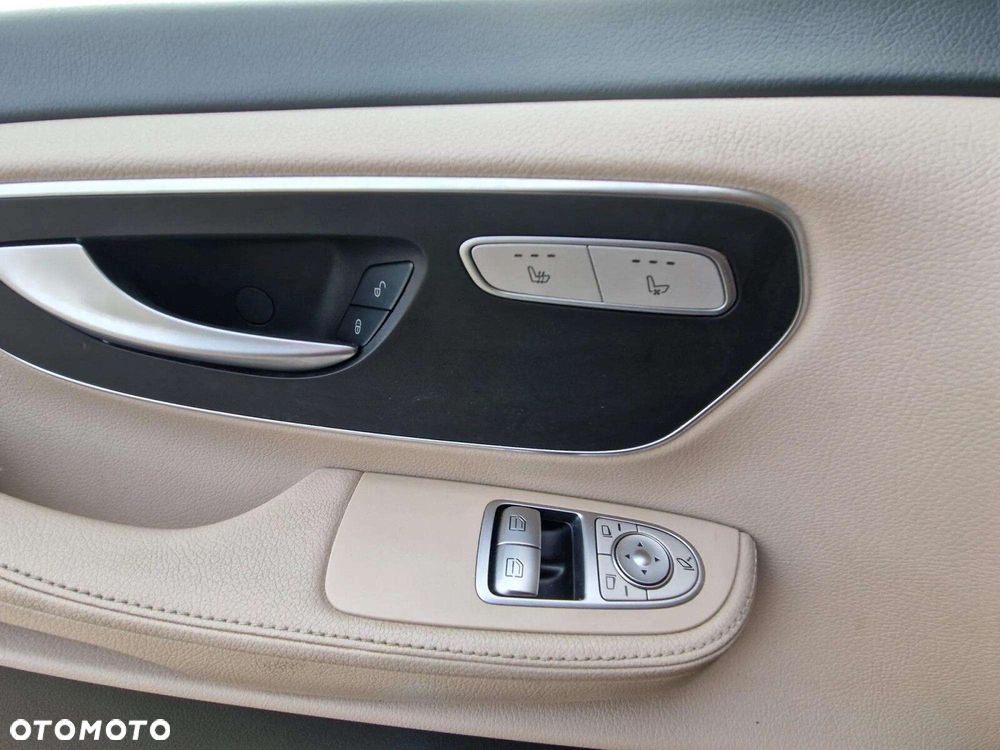 Mercedes-Benz Klasa V 250 d Avantgarde 9G-Tronic (d³ugi) - 12