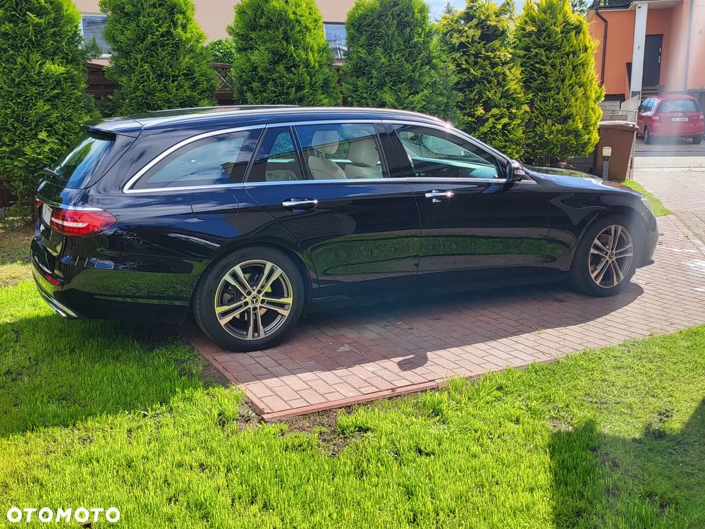 Mercedes-Benz Klasa E 220 d Business Edition 9G-TRONIC - 2