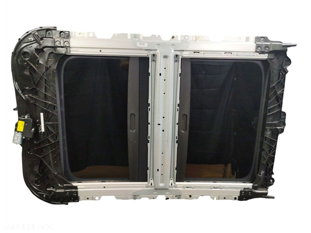 PANORAMA SZYBERDACH MINI COOPER F56 SE (2019-2024) - 2